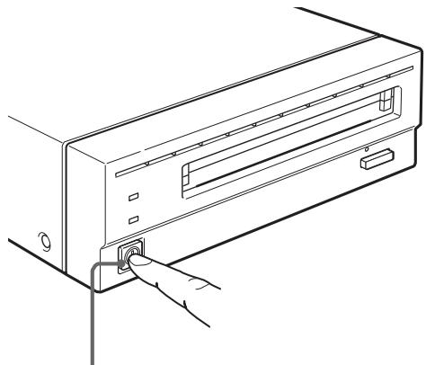 SONY RMO-S551 - Inserimento di una cartuccia - 1