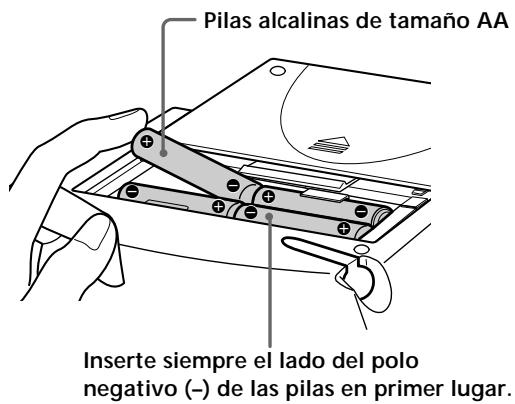 SONY RM-TP501 - Inserte las pilas alcalinas - 1