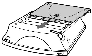 SONY RM-TP501 - Cierre la tapa del compartimiento de las pilas. - 1