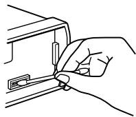 SONY XR-4890 - Rengöra anslutningar - 1