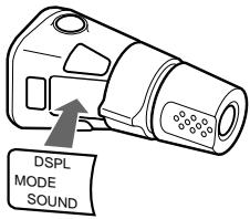 SONY XR-M500R - Preparar o comando rotativo - 2