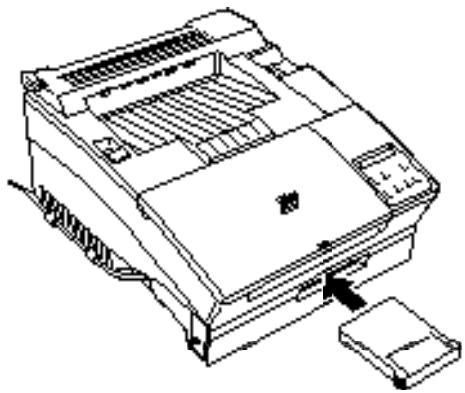 EPSON EPL-5600 - Installation d'une cartouche de polices - 1