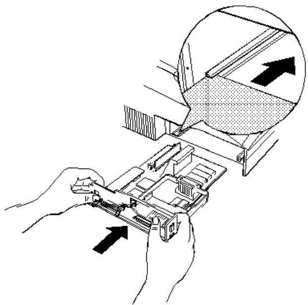 EPSON EPL-5600 - Réinsertion de la carte contrôleur - 1