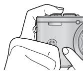 PANASONIC LUMIX DMC-TZ60 - ■Tenir l'appareil photo - 1