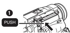 PANASONIC NV-GS24 - Insertion de la cassette - 3