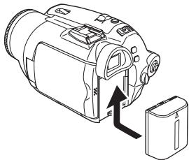 PANASONIC NV-GS230EG - Installation de la batterie - 1