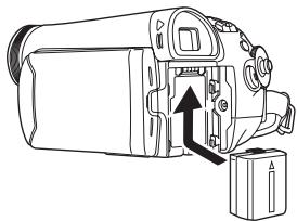 PANASONIC NV-GS60EG - Installation de la batterie - 1