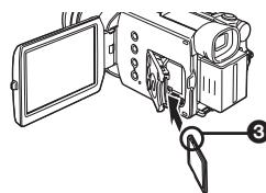 PANASONIC PV-GS400 - ■ Inserción de la tarjeta - 1