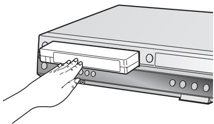 PANASONIC DMR-ES35V - Chargement d'une vidocassette - 1
