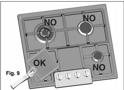 CANDY PG2D750/1 SQX - STRUCTIONS FOR USE OF GRIDDLE - 2