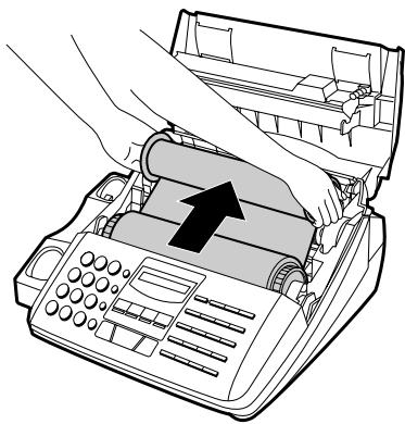 SHARP FO-1460 - Si vous remplacez le ruban thermique, ôtez l'ancien ruban du compartiment d'impression et enlevez les trois (3) pignons verts et la collerette de l'extrémité des bobines. - 5