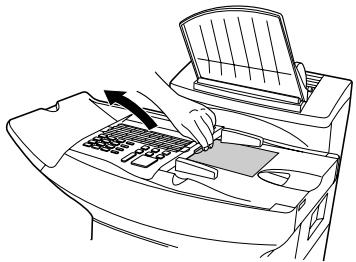 SHARP FO-4500 - Dégagement d'un document coincé - 1
