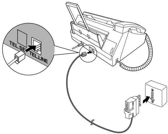 SHARP UX-B30 - Connexion du cordon de ligne téléphonique - 1