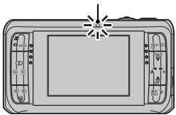 FUJIFILM REAL 3D W1 - Branchez l'adaptateur. - 1