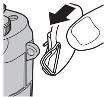 FUJIFILM X100S - Fixez l'attache a un oeillet. - 1