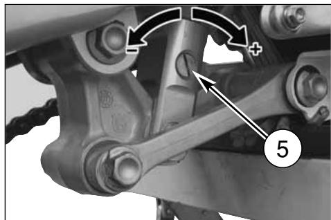HUSQVARNA CR 125 - SHOCK ABSORBER DAMPING ADJUSTMENT - 3