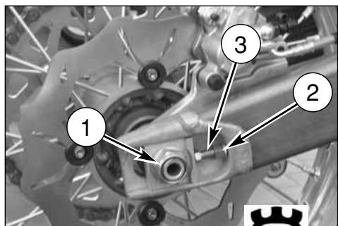 HUSQVARNA CR 125 - Regolazione rapida (Fig. B.) - 3
