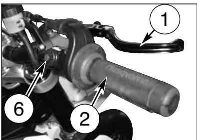 HUSQVARNA SMR 530 R - UBICAZIONE COMANDI - 1