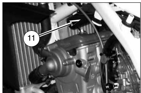 HUSQVARNA TC 450 - LAGE DER ELEKTRISCHE KOMPONENTEN (TC-TXC) - 4