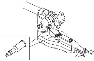 HUSQVARNA 327 HDA65 X - Huilage du filtre à air - 3
