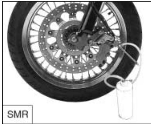 HUSQVARNA SM 400-450 R - CURAGE DU SYSTEME DE FREINAGE ARRIERE - 1