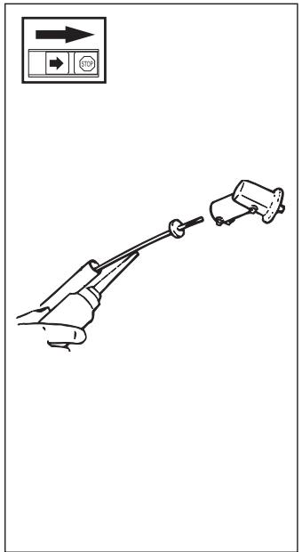 HUSQVARNA EDGER - Lubricating the flexible drive axle - 1