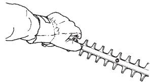 HUSQVARNA HEDGE TRIMMER - Consignes de sécurité après le travail - 3