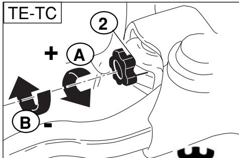 HUSQVARNA HVA TE TC SMR 310 2010 - REGOLAZIONE LEVA COMANDO E CONTROLLO LIVELLO FLUIDO FRENO ANTERIORE - 5
