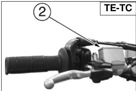 HUSQVARNA HVA TE TC SMR 310 2010 - Per effettuare la sostituzione, procedere nel modo seguente: - 4
