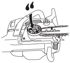 HUSQVARNA CARB III - Lubricación del cojinate de agujas - 3