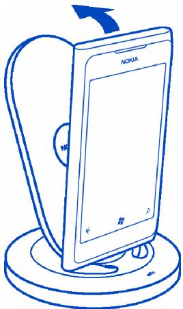 NOKIA DT-910 - Charger votre téléphone ou un autre appareil - 1