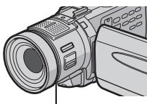 JVC GR-DV500E - Portée de la télécommande (usage en intérieur) - 1