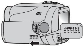 JVC GR-DA20E - Ladevorgang Des Akkus - 1