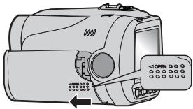 JVC GR-DA20E - De Accu Opladen - 1