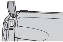 JVC GZ-MG57E - Fixation du filtré à noyau de ferrite - 2