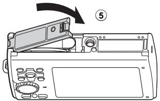 OLYMPUS Μ 1030 SW - - Orientez la carte comme illustré et insérez-la dans la fente de carte en la maintenant droite. - 1