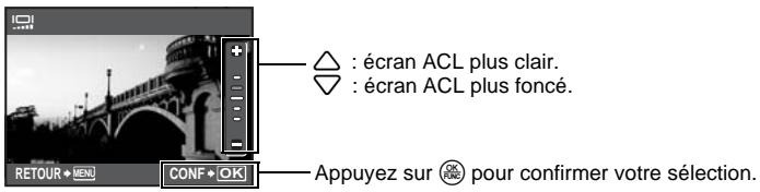OLYMPUS Μ 1030 SW - Réglage de la luminosité de l'écran ACL - 1