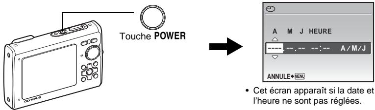 OLYMPUS Μ 1030 SW - b. Appuyez sur la touche POWER. - 1