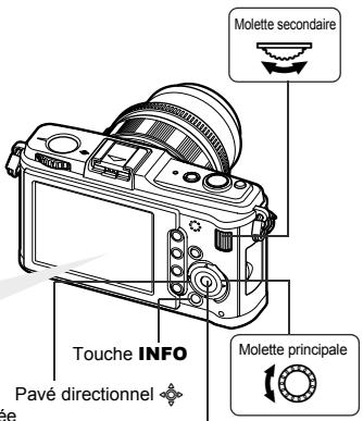 OLYMPUS E-P1 - Déplacez le curseur jusqu'à la fonction que vous souhaitez régler à l'aide de la molette principale et sélectionné des réglages à l'aide de la molette secondaire, puis appuyez sur la touche © - 3