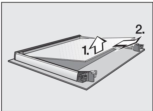 MIELE H 5240 BP - Désassembler la porte - 4