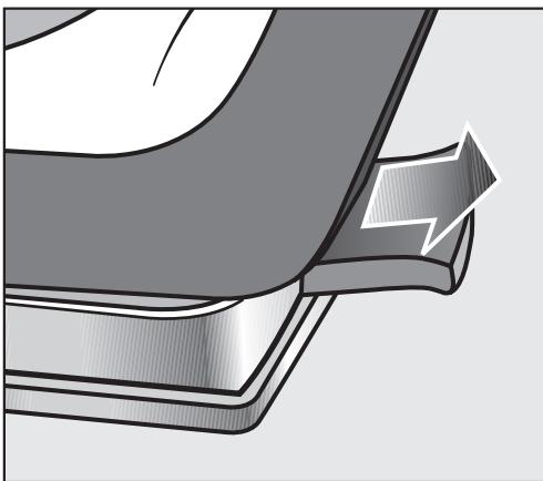 MIELE B 2312 - Retirer la semelle anti-adhésive - 1
