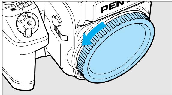 PENTAX 67II - MISE EN PLACE DE L'OBJECTIF - 1