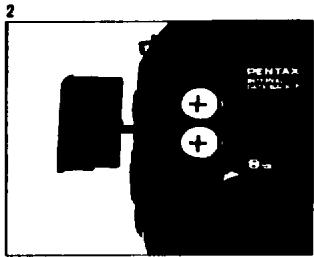 PENTAX INTERVAL DATA BACK - HOW TO INSERT THE BATTERIES - 2