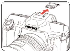 PENTAX MZS - Installation de l'unité de flash - 2