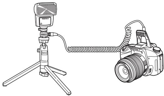 PENTAX K100D - Utilisation du flash incorporé avec le flash externe - 1