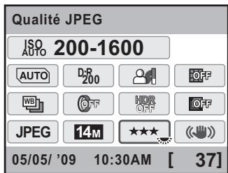 PENTAX K-7 - Utilisez la molette avant (💡) ou arrière (💡) pour modifier le réglage. - 1