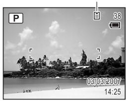 PENTAX OPTIO E30 - Vérification de la carte mémoire - 1