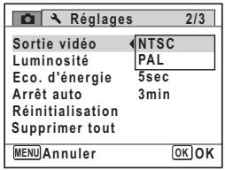 Réglages 2/3 Sortie vidéo NTSC Luminosité PAL Eco. d'énergie 5sec Arrêt auto 3min Réinitialisation Supprimer tout MENU Annuler OK OK
