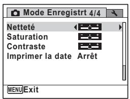 Mode Enregistrt 4/4 Netteté Saturation Contraste Imprimer la date Arrêt MENU Exit