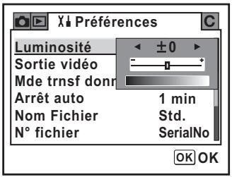 PENTAX K100D SUPER - Réglage de la luminosité de l'écran LCD - 1
